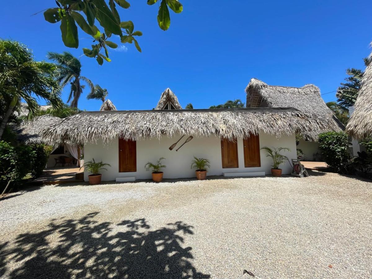 Leeloo Boutique Hotel Лас Теренас Екстериор снимка
