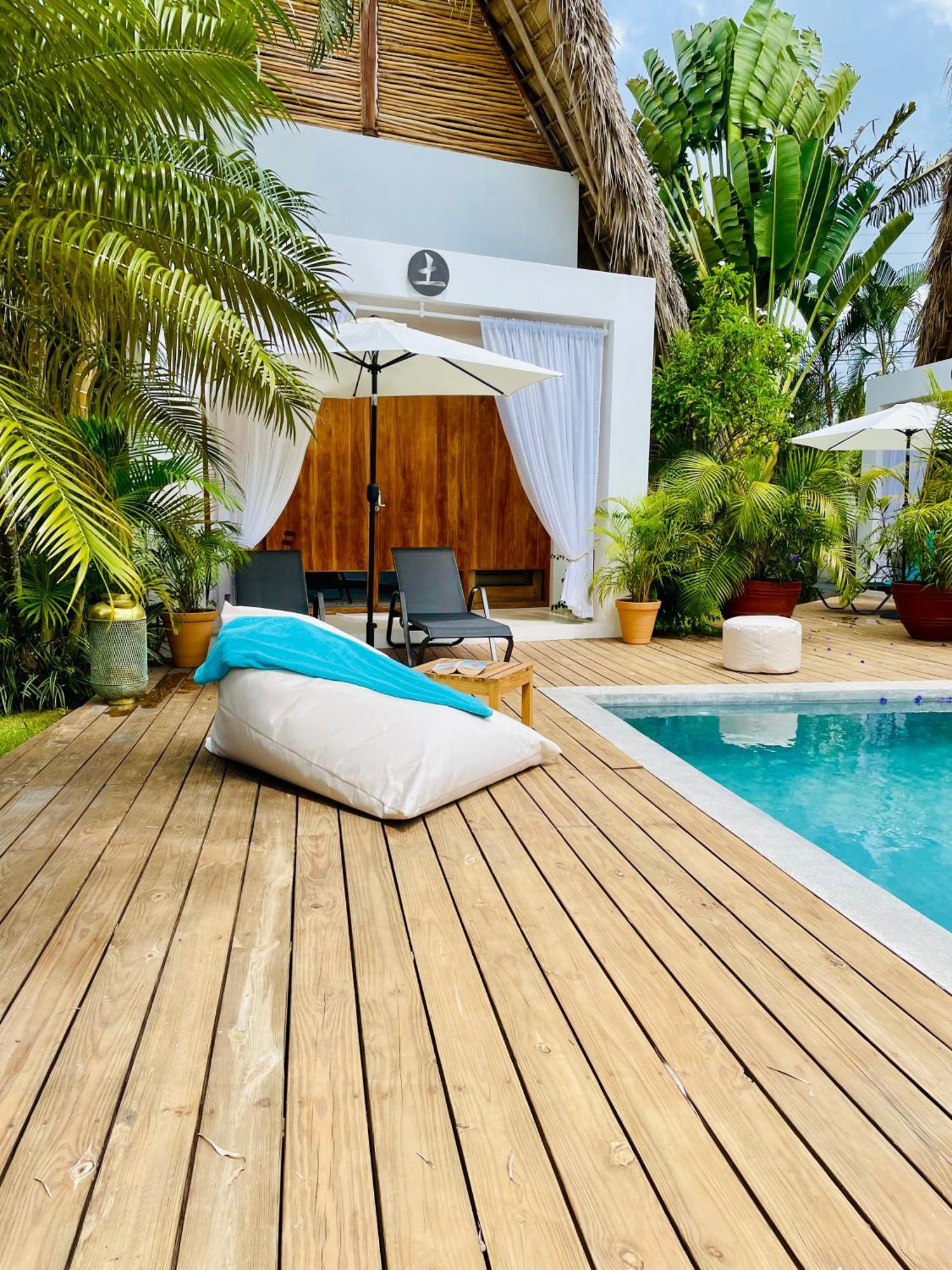 Leeloo Boutique Hotel Лас Теренас Екстериор снимка