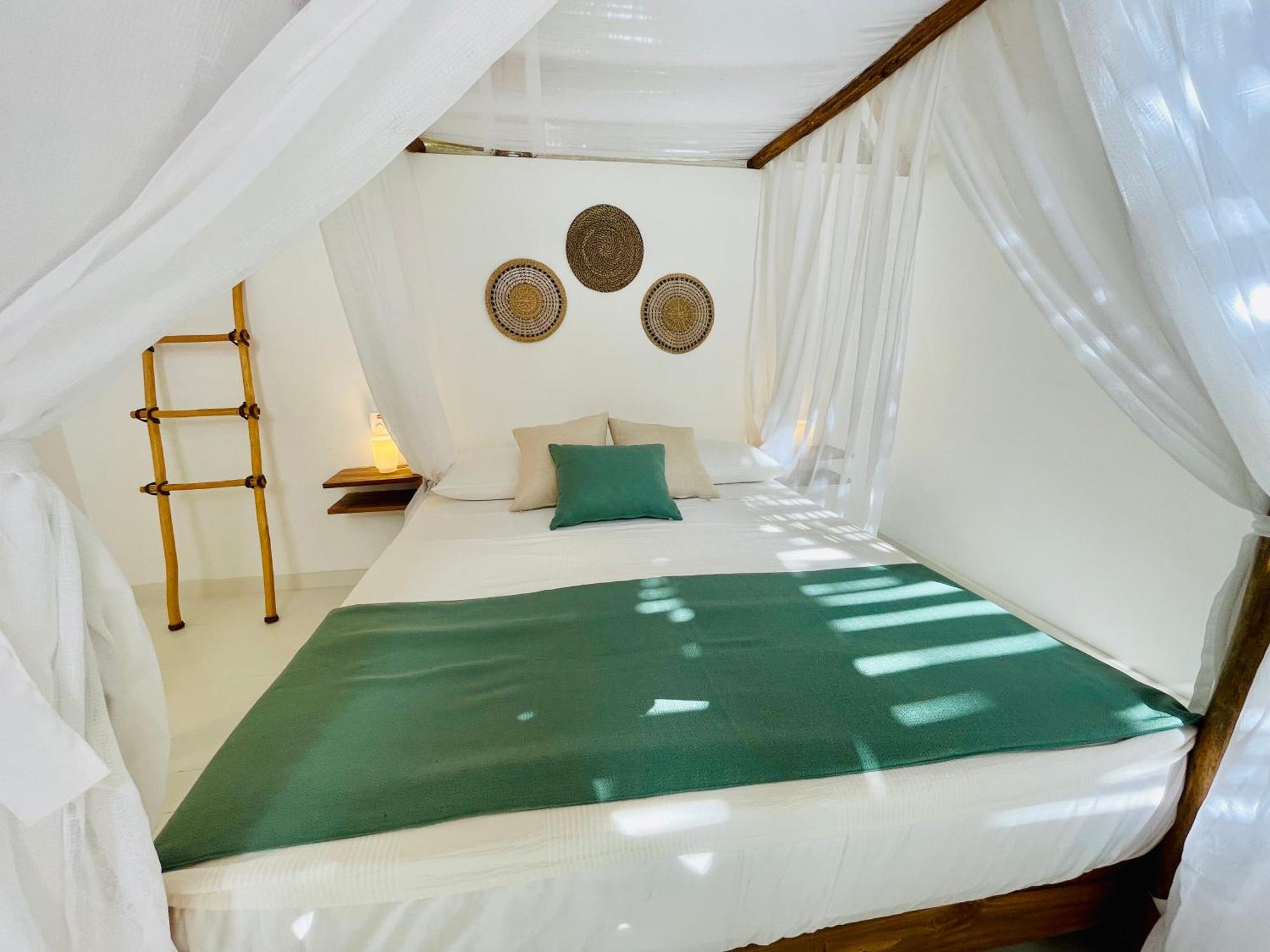 Leeloo Boutique Hotel Лас Теренас Екстериор снимка