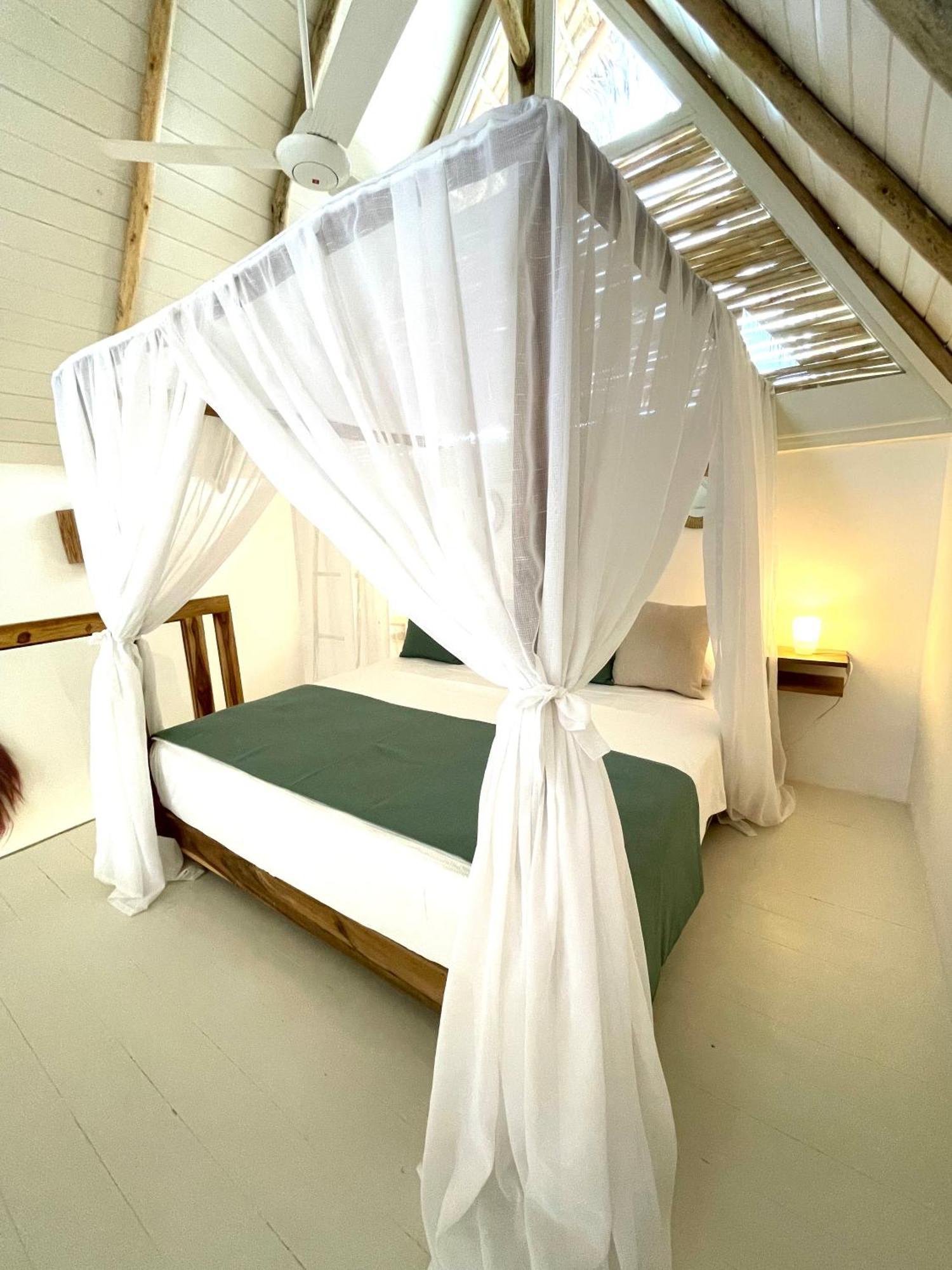 Leeloo Boutique Hotel Лас Теренас Екстериор снимка